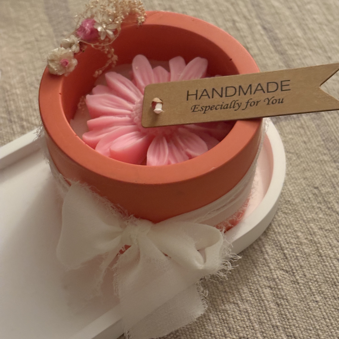 Bougie petit pot marguerite rose 120mlm