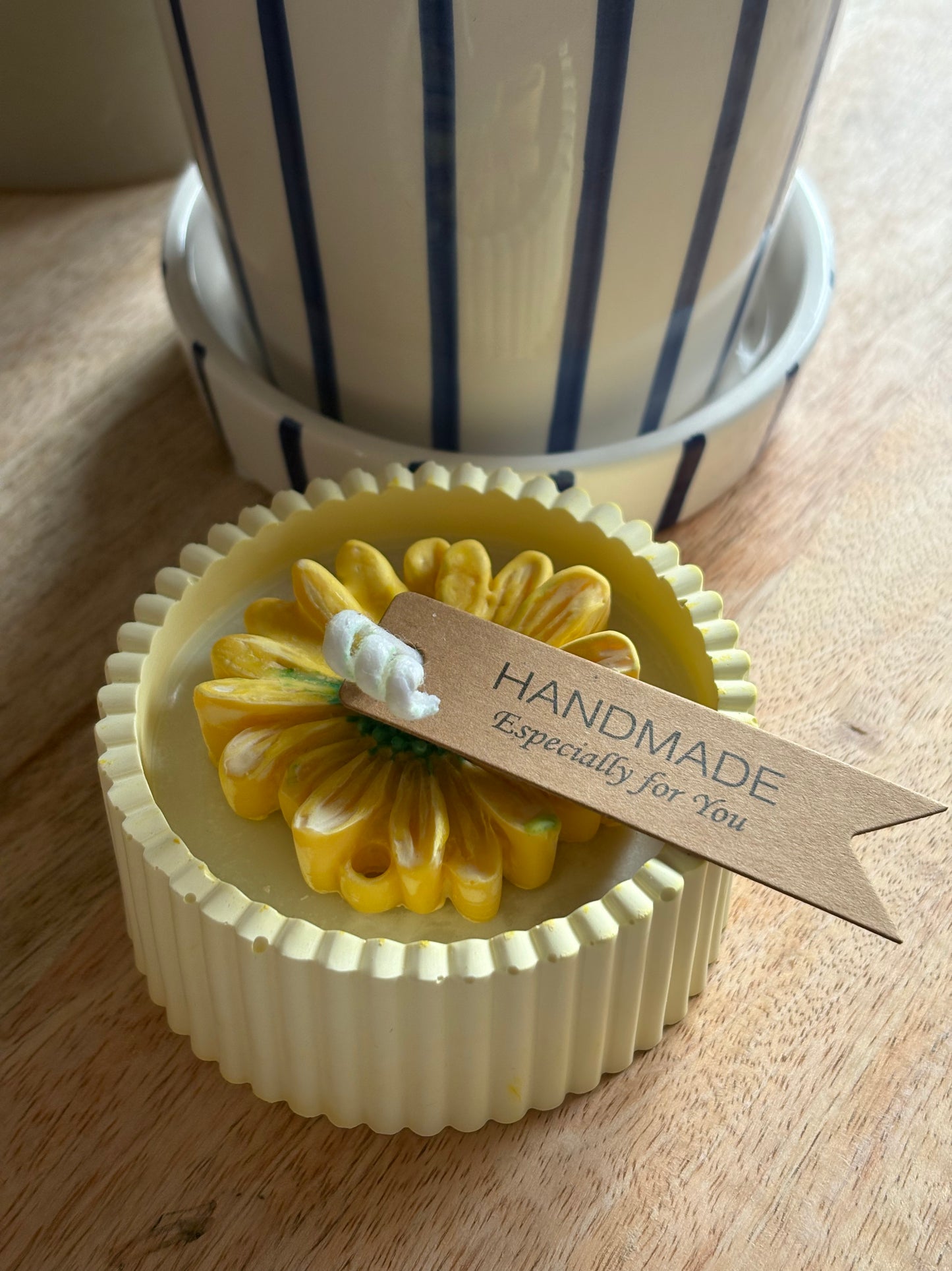 Bougie marguerite jaune