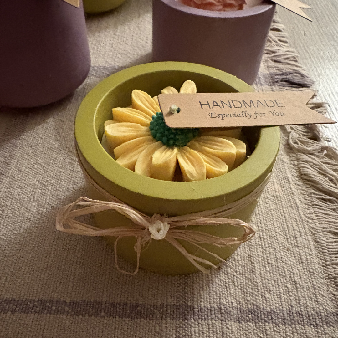 bougie pot vert marguerite jaune