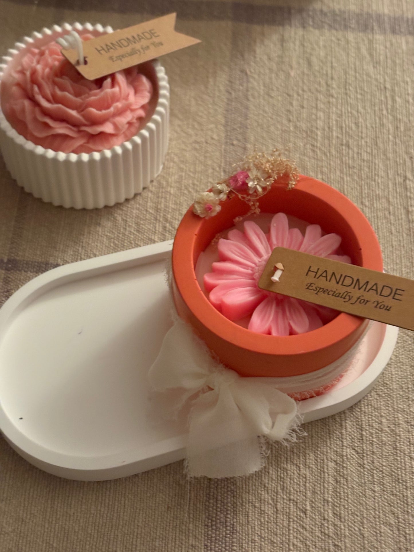 Bougie petit pot marguerite rose 120mlm