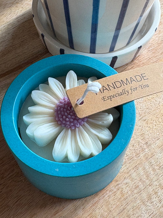Bougie marguerite bleue